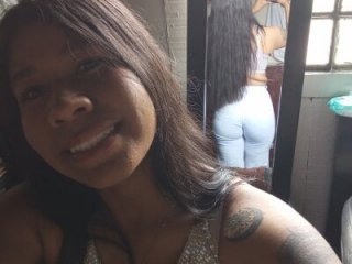Pamelamilkk_1007 live webcam thumbnail