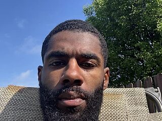Papi_k2000 live webcam thumbnail