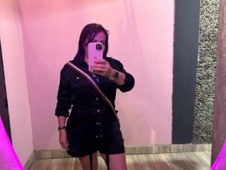 PaulinaSanders_X live webcam thumbnail