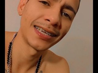 paisita122 live webcam thumbnail