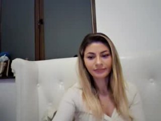 pamela051087 live webcam thumbnail