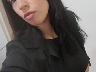 pamelaamorette live webcam thumbnail