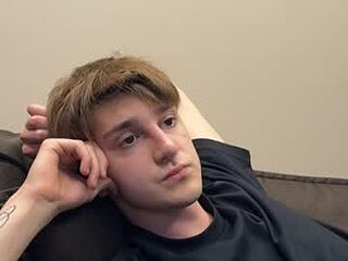panda_b0y live webcam thumbnail