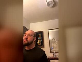 papichulo5556 live webcam thumbnail