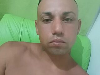 parejarica420 live webcam thumbnail