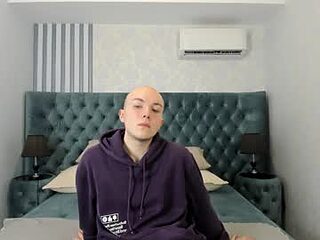 patrickbevy live webcam thumbnail