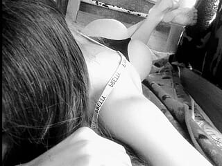 paulette8 live webcam thumbnail