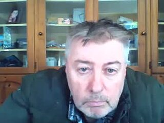paulhandsomeitaly live webcam thumbnail