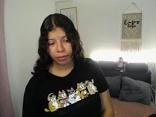 paulina07_ live webcam thumbnail