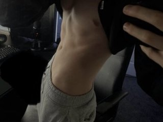 Peach_boy1 live webcam thumbnail