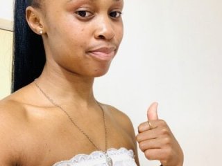 Pearl_00 live webcam thumbnail