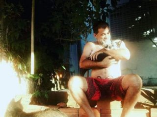 Peludo173317 live webcam thumbnail