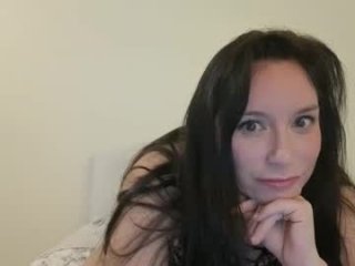 peachyxobsession live webcam thumbnail