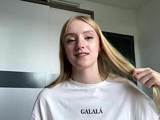 pearlinesilfies live webcam thumbnail
