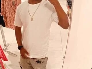 pedro25679 live webcam thumbnail
