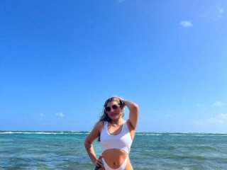 pervert_milf04 live webcam thumbnail