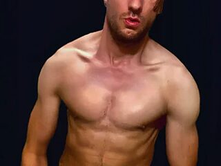 pervobooy live webcam thumbnail