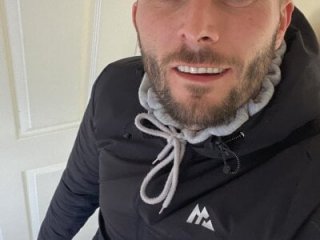 pezzerb7 live webcam thumbnail