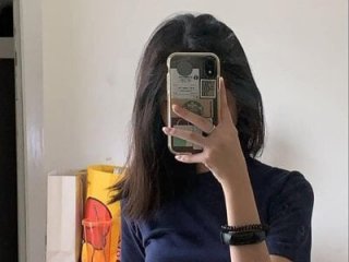 Phuong_Bee live webcam thumbnail