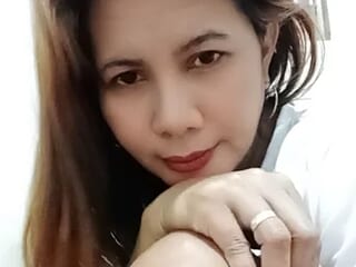 PinayMILF_69 live webcam thumbnail