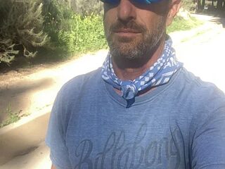 Pink-Tip-Bunny live webcam thumbnail