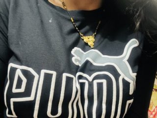 Pinky_72538 live webcam thumbnail