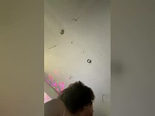 picklepuffs222 live webcam thumbnail