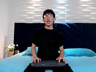 pierre_leroy_ live webcam thumbnail