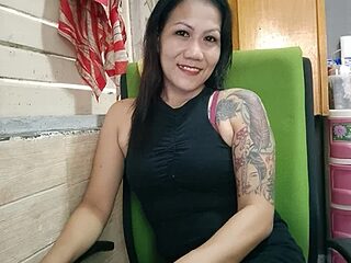pinayheartaker live webcam thumbnail