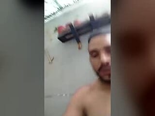 pineappleflipped live webcam thumbnail