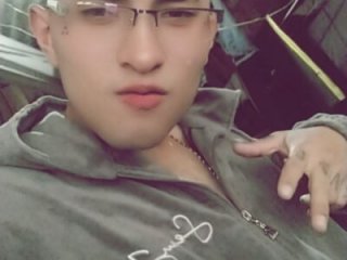 pipimkkwjwjd live webcam thumbnail