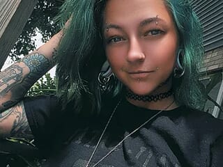 pitbullprincess402 live webcam thumbnail