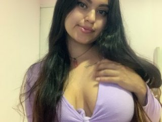 playsecrets live webcam thumbnail