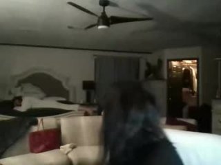 pleaserfurst live webcam thumbnail