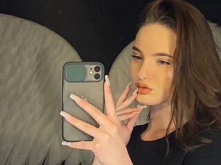 PotatoesHoney live webcam thumbnail
