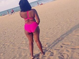 PoundCakeX live webcam thumbnail