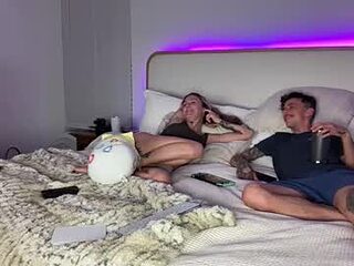 poppyquinn live webcam thumbnail