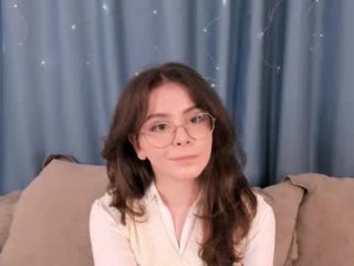 porshagiannini live webcam thumbnail