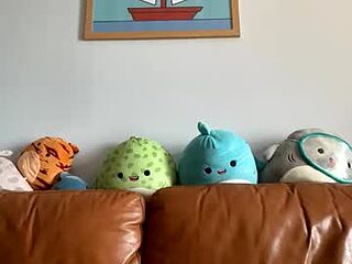 ppriestess live webcam thumbnail