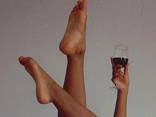 Prettiestheavenly live webcam thumbnail