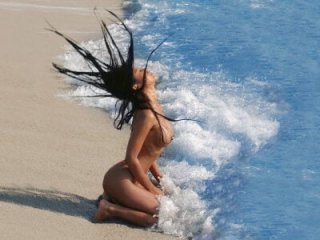 Pretty-diva live webcam thumbnail