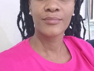 PrettyBoobsXX43 live webcam thumbnail