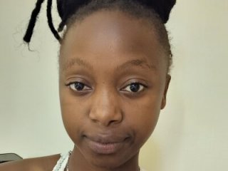 Prettymimi7 live webcam thumbnail