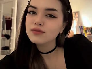 Princess_Ciri live webcam thumbnail