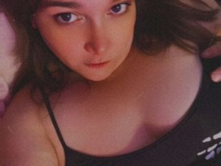 Princess__Kitty__ live webcam thumbnail