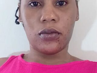 Princesssweetass live webcam thumbnail