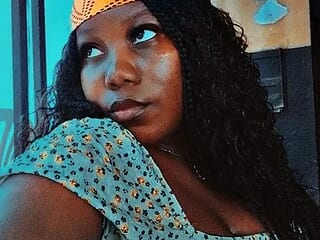 pretty-pussy7 live webcam thumbnail