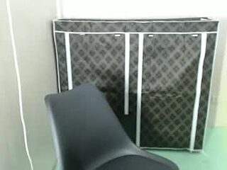 pretty__ella live webcam thumbnail