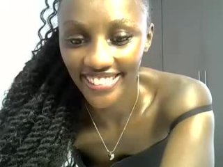 prettygee21 live webcam thumbnail