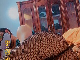 princesses_khokha live webcam thumbnail